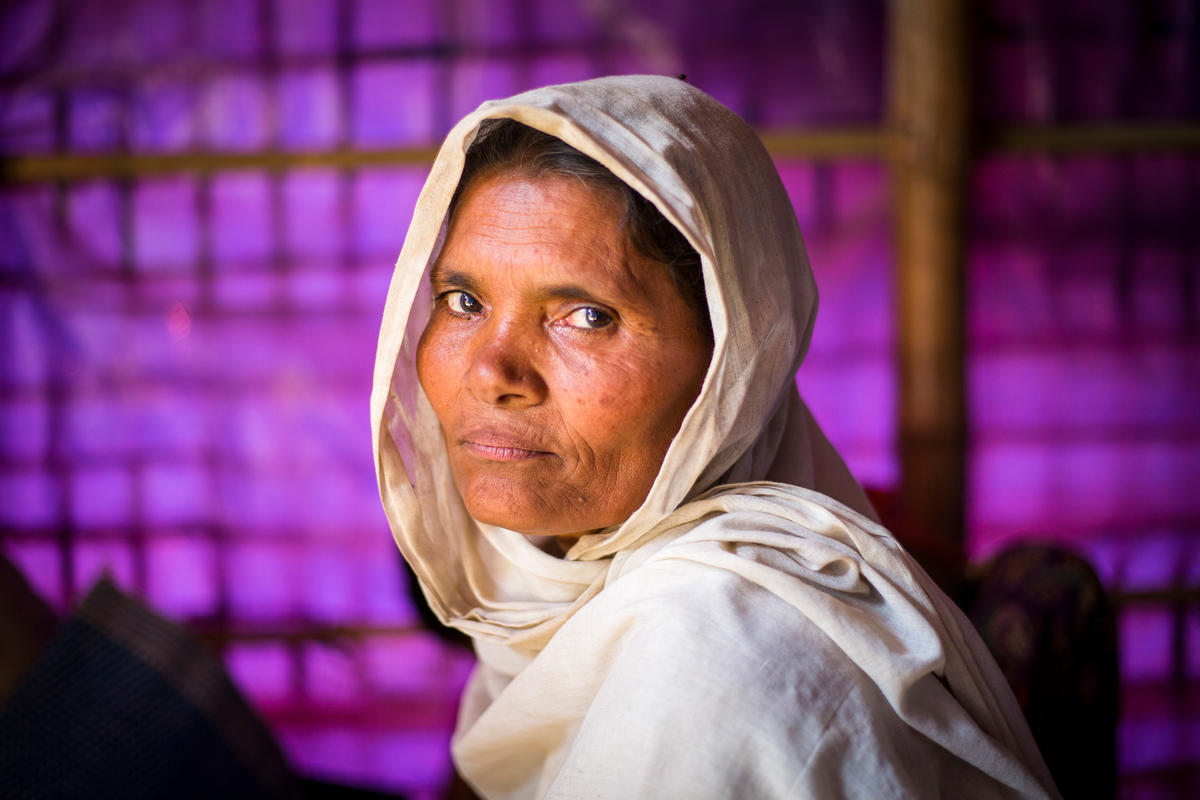 Bangladesh. Female head of households recieve assistance from Community Outreach Volunteers