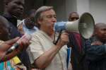 High Commissioner António Guterres exchanging views on peace, securit...