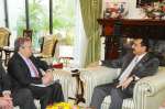 High Commissioner for Refugees António Guterres meets Prime Minister ...