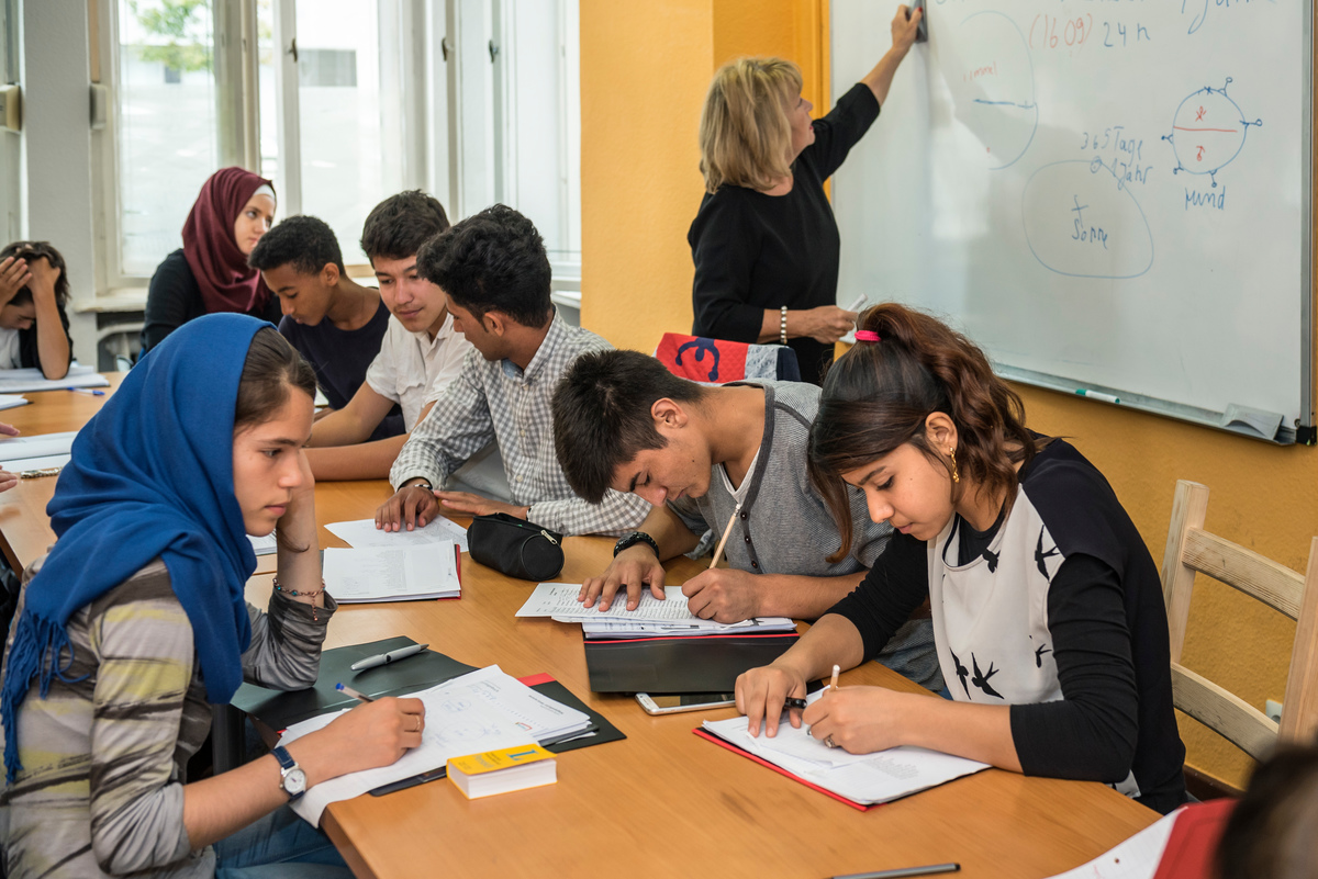Young asylum seekers study through summer break to learn German