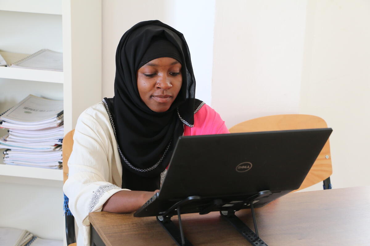 Chad. Italian Mixed Movements Scholarship/Support for young refugees and indigenous people for access to higher education