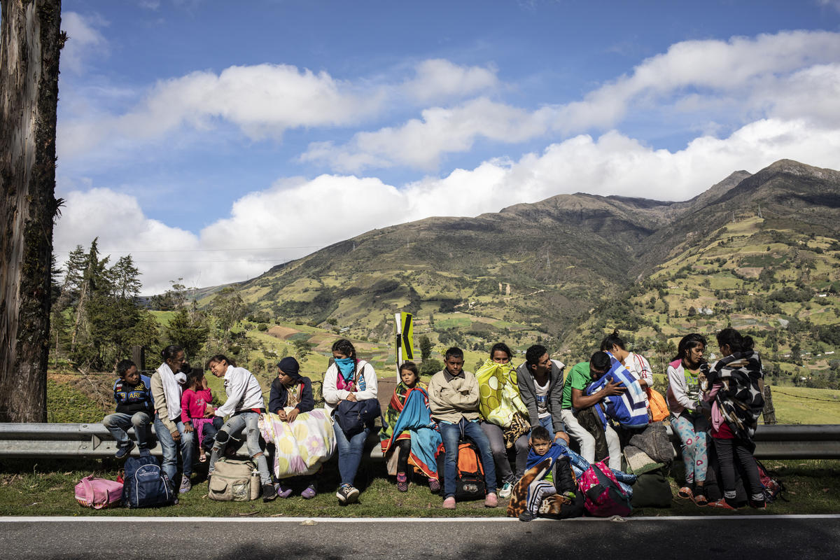 Colombia. Venezuelan family on theri way to cross the mountains