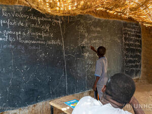 Les réfugiés nigérians et les enfants de la communauté d'accueil bénéficient d'une éducation à Madaoua 