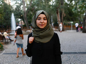 Turkey. Refugee scholarship-winner meets UNHCR boss in Ankara