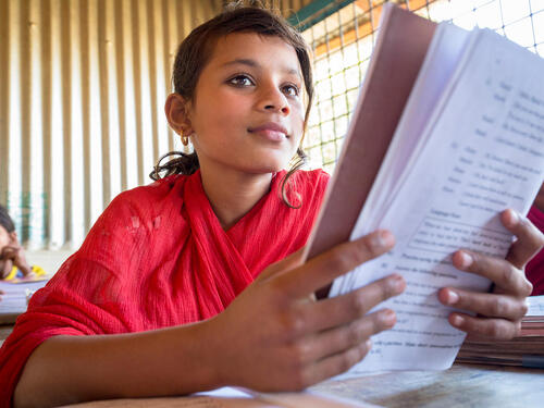 Bangladesh. Rebuilding girls' lives through education
