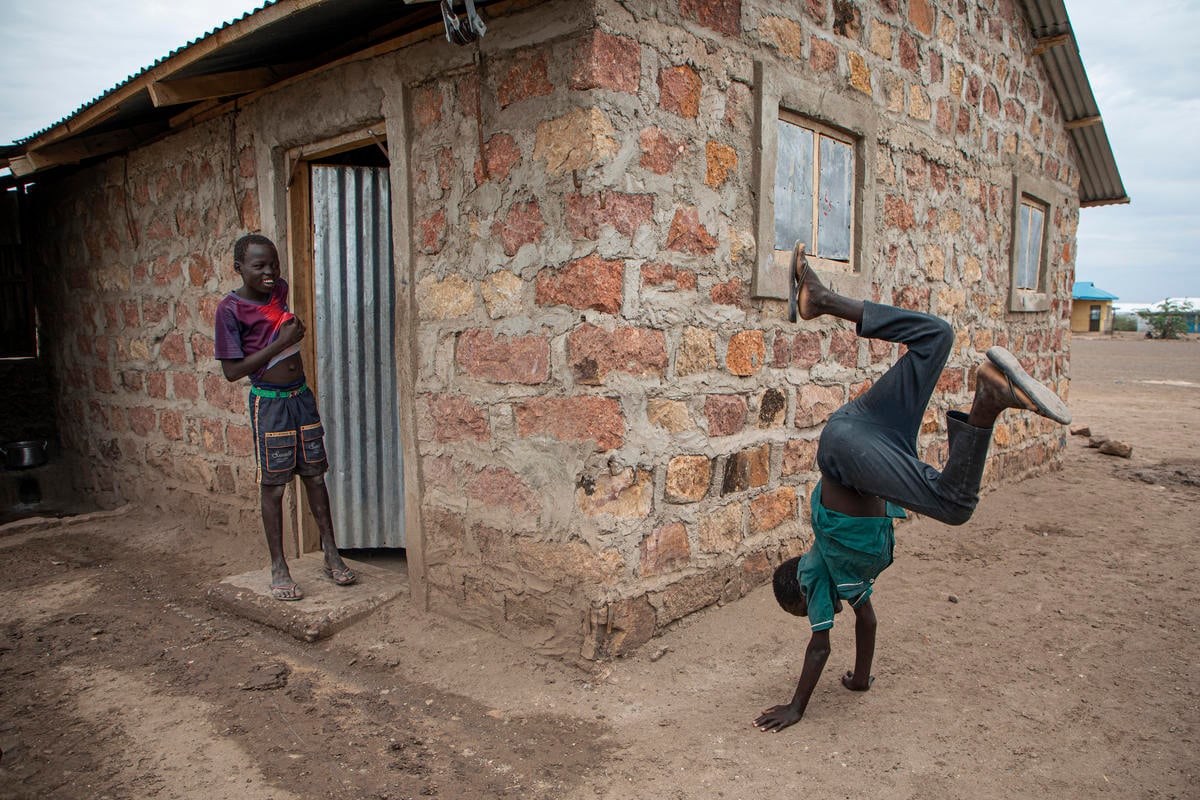 Kenya. Cash for Shelter project highlights shift from traditional camp planning