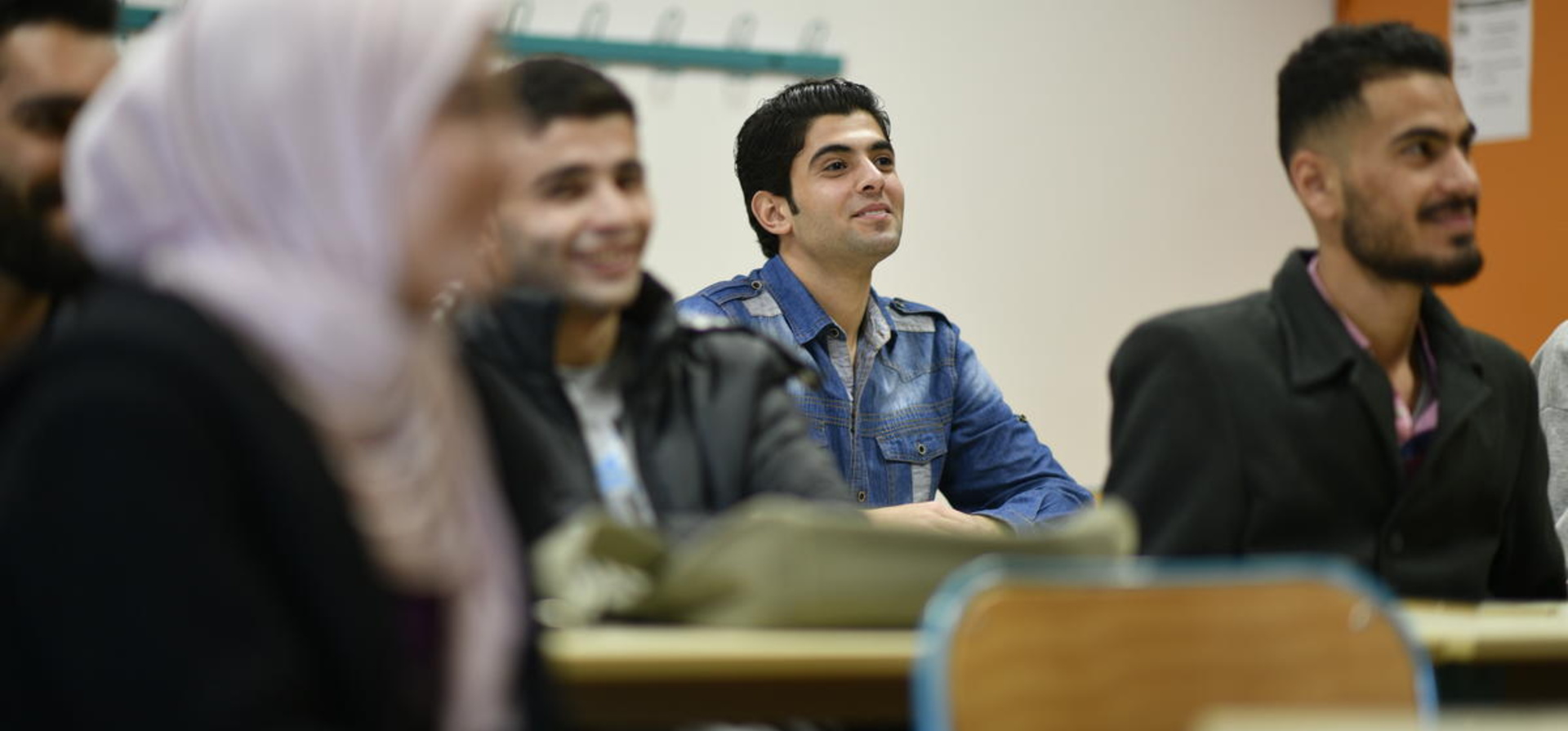 France. scholarships for Syrian refugees