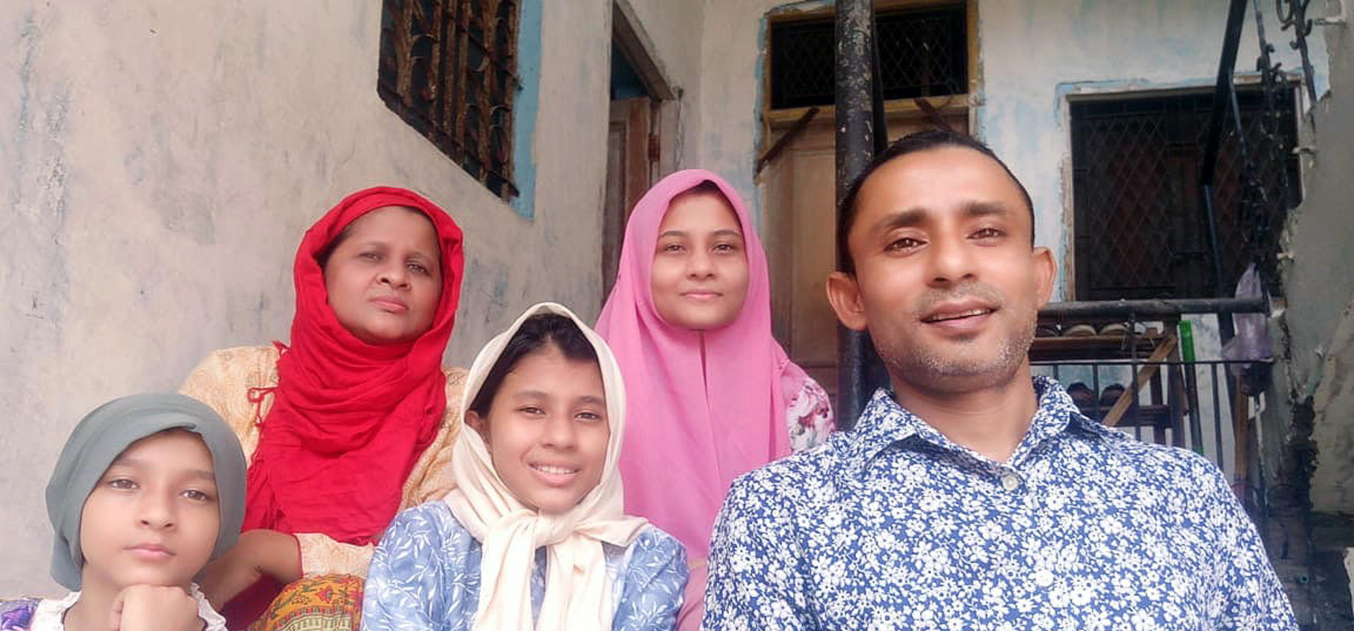 India. Refugees struggle to feed families during COVID-19