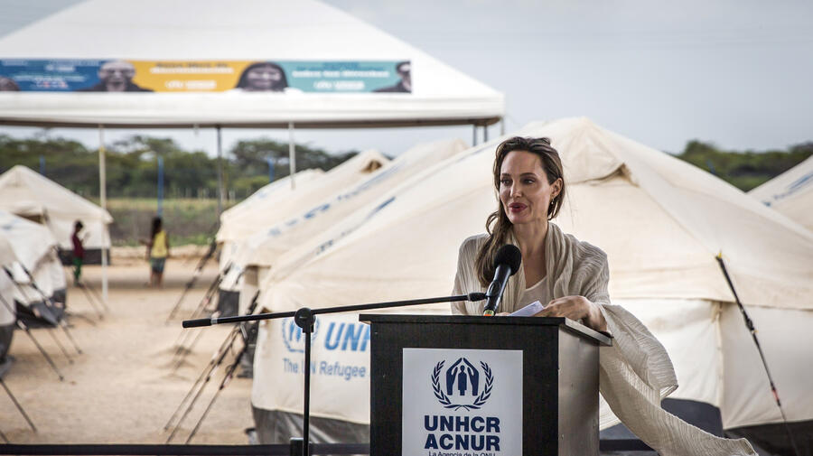 Colombia. Visit by UNHCR Special Envoy Angelina Jolie