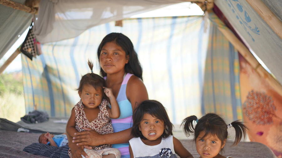 Brazil. Magdalena and her family in the indigenous community of Tarauparu