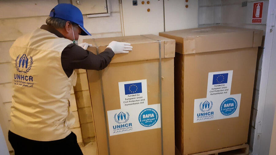 Iran. UNHCR receives airlift with vital medical aid to support Iran's health system and the COVID-19 response