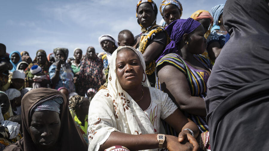 Burkina Faso. UN refugee chief decries 'unheard of violence' in Burkina Faso
