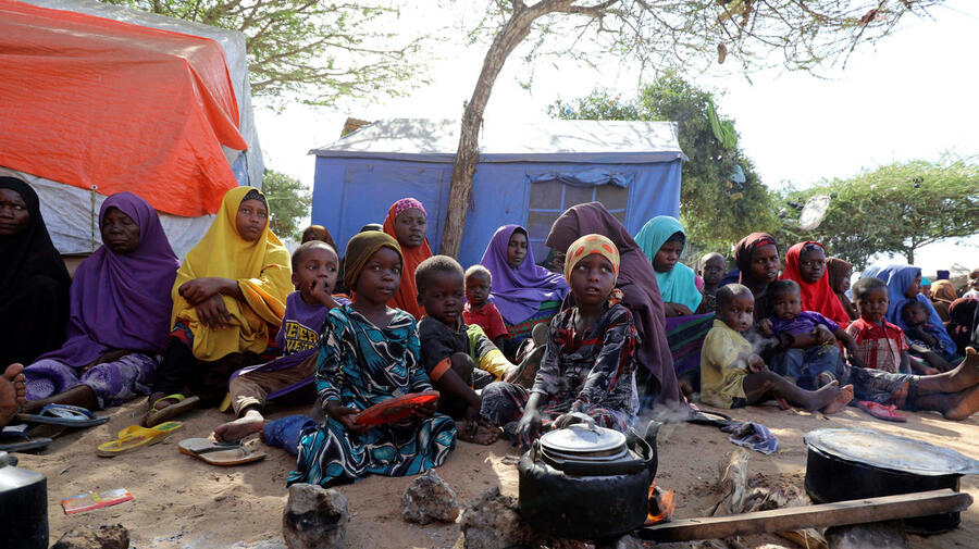 Somalia. Families flee to capital fearing U.S. airstrikes