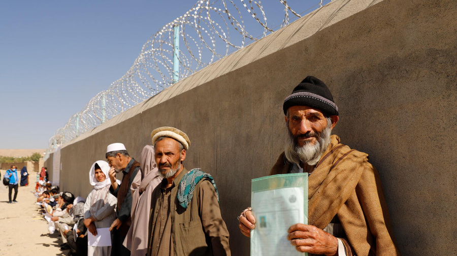 Afghanistan. UNHCR continues to deliver protection and lifesaving assistance to internally displaced Afghans as winter approaches