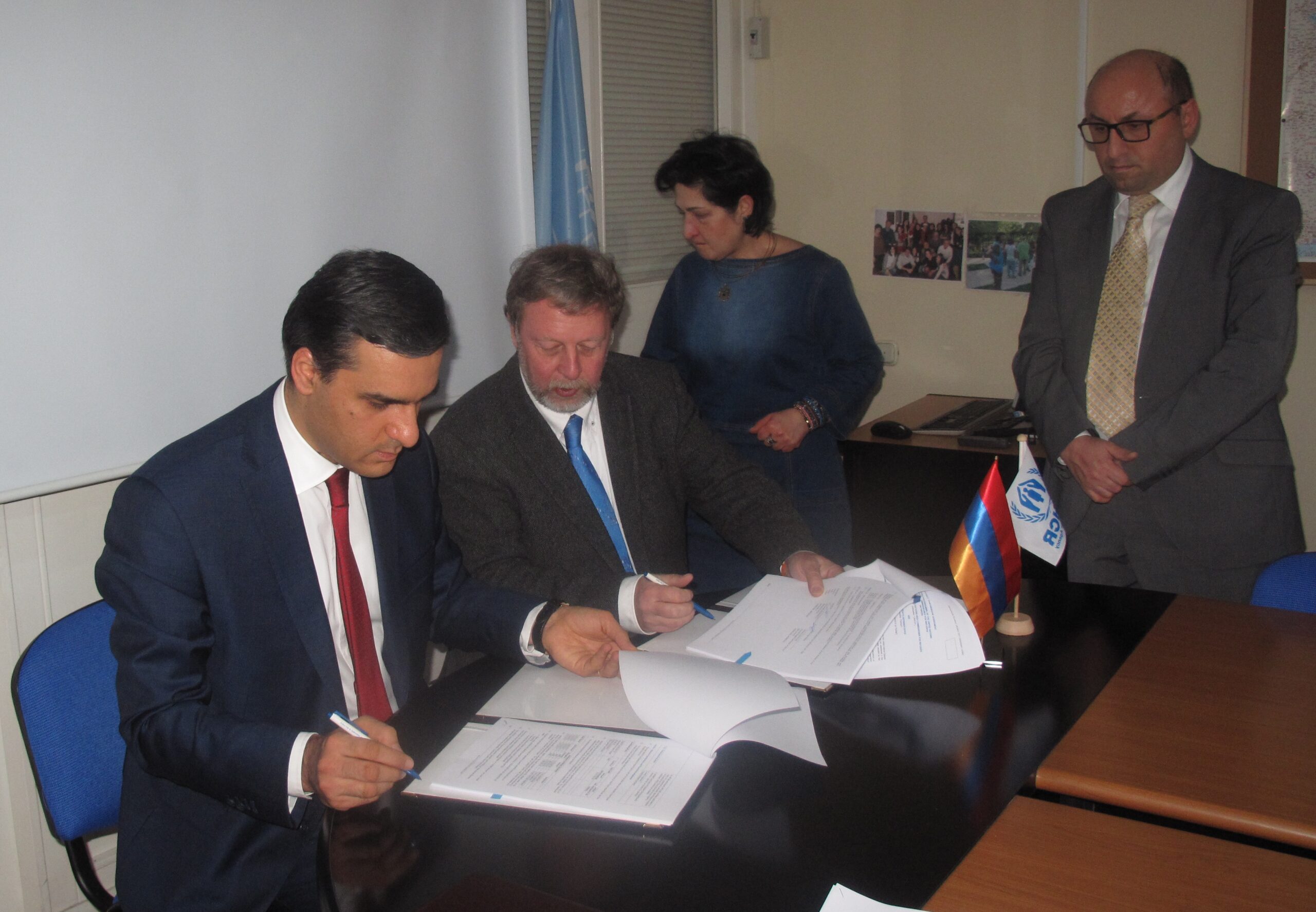 Ombudsman and UNHCR sign a Memorandum
