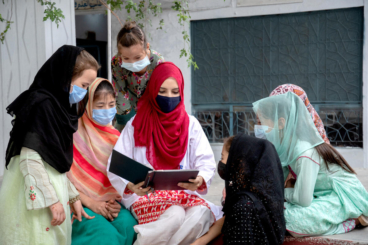 Pakistan. Trailblazing refugee doctor serves her community