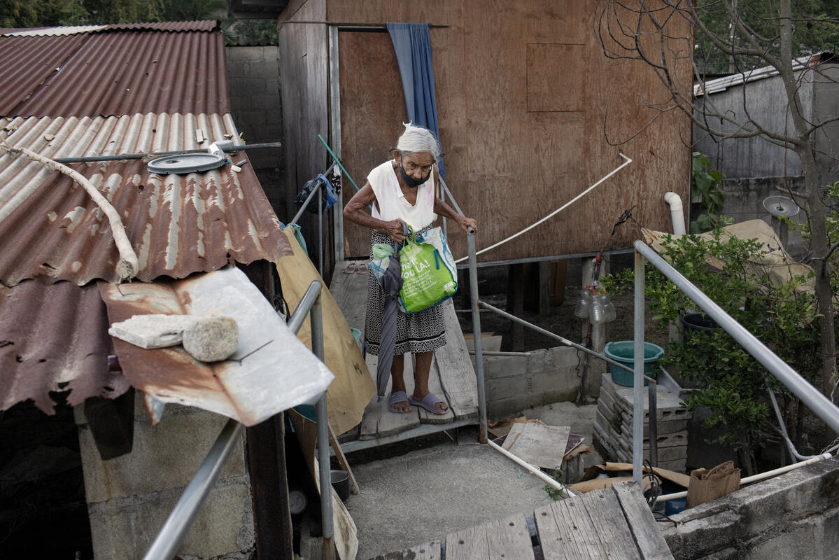 Residents of the San Pedro Sula neighbourhood of Choloma, like 88-year-old Ulda Zamora, are often ill-equipped to deal with extreme weather events.