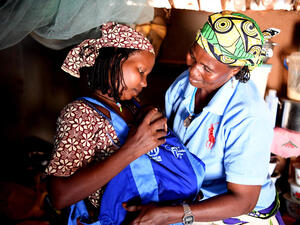 Cameroon. Saving babies' lives with Kangaroo care