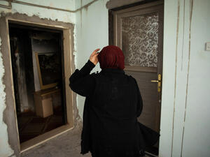 Libya. UNHCR helps libyan woman in returning  home