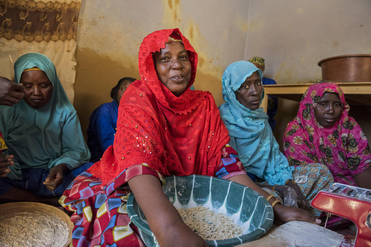 Mali. Life slowly returning to the city of Gao, despite continuing security concerns