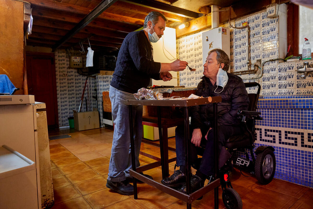 Spain. From refugee to saviour: the story of Majed and Joseba