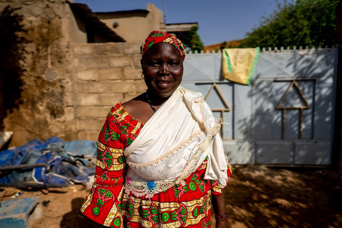 Burkina Faso. Community organizer wins joint UNHCR Nansen Refugee Award regional prize for Africa