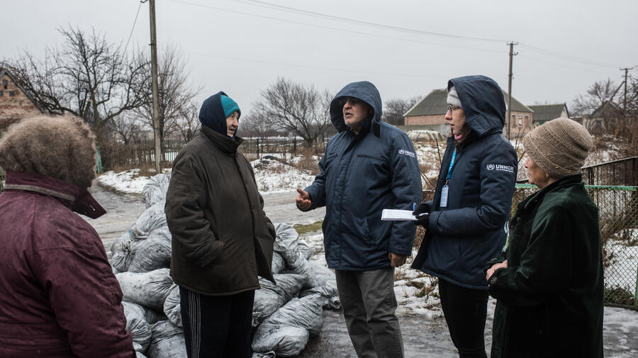 Ukraine. Coal supply to Luhanske village