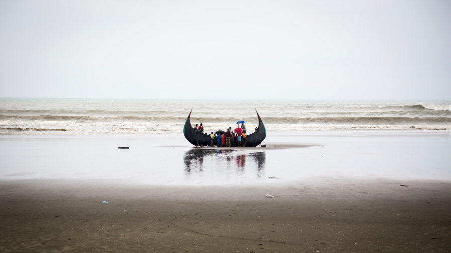 Bangladesh: Boat capsizes killing at least 4 Rohingya refugees