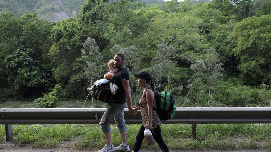 Colombia. Desperate Venezuelans cross border in search of a better life