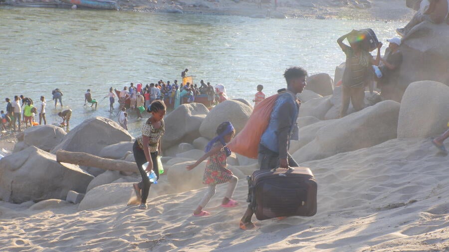 Sudan. Thousands flee fighting in Ethiopia to seek safety