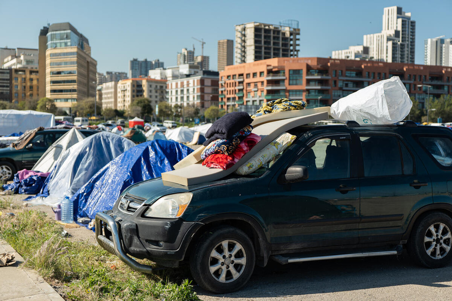 Lebanon. Finding shelter in Beirut