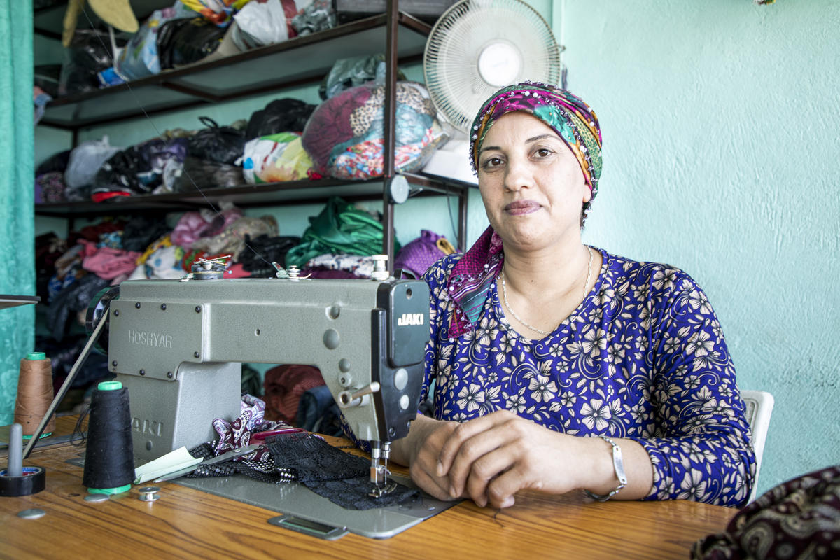 Iraq. Syrian seamstress builds brand loyalty from a refugee camp