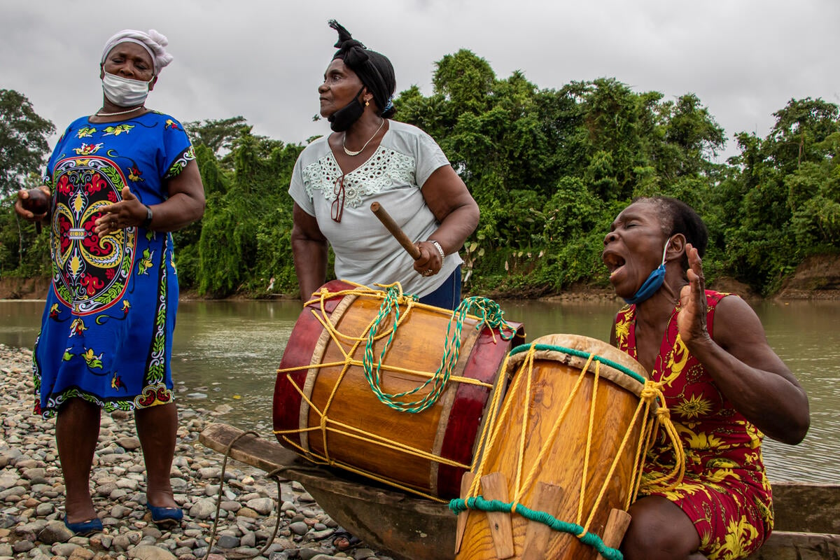 Ecuador. Group of Afro-descendant women promotes integration of refugees and fight gender violence through traditional music