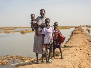 South Sudan. Displaced by floods