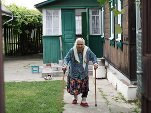 Ukraine. UNHCR helps repair homes of war-affected people