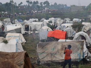 A large displacement site