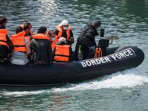 United Kingdrom. Migrants Cross The English Channel From France
