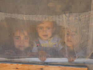 Lebanon. Grandi visits Syrian families struggling amid COVID-19 lockdown