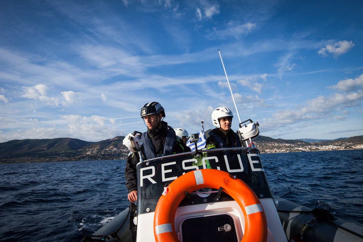 Greece. Syrian refugee returns from safe haven to help others