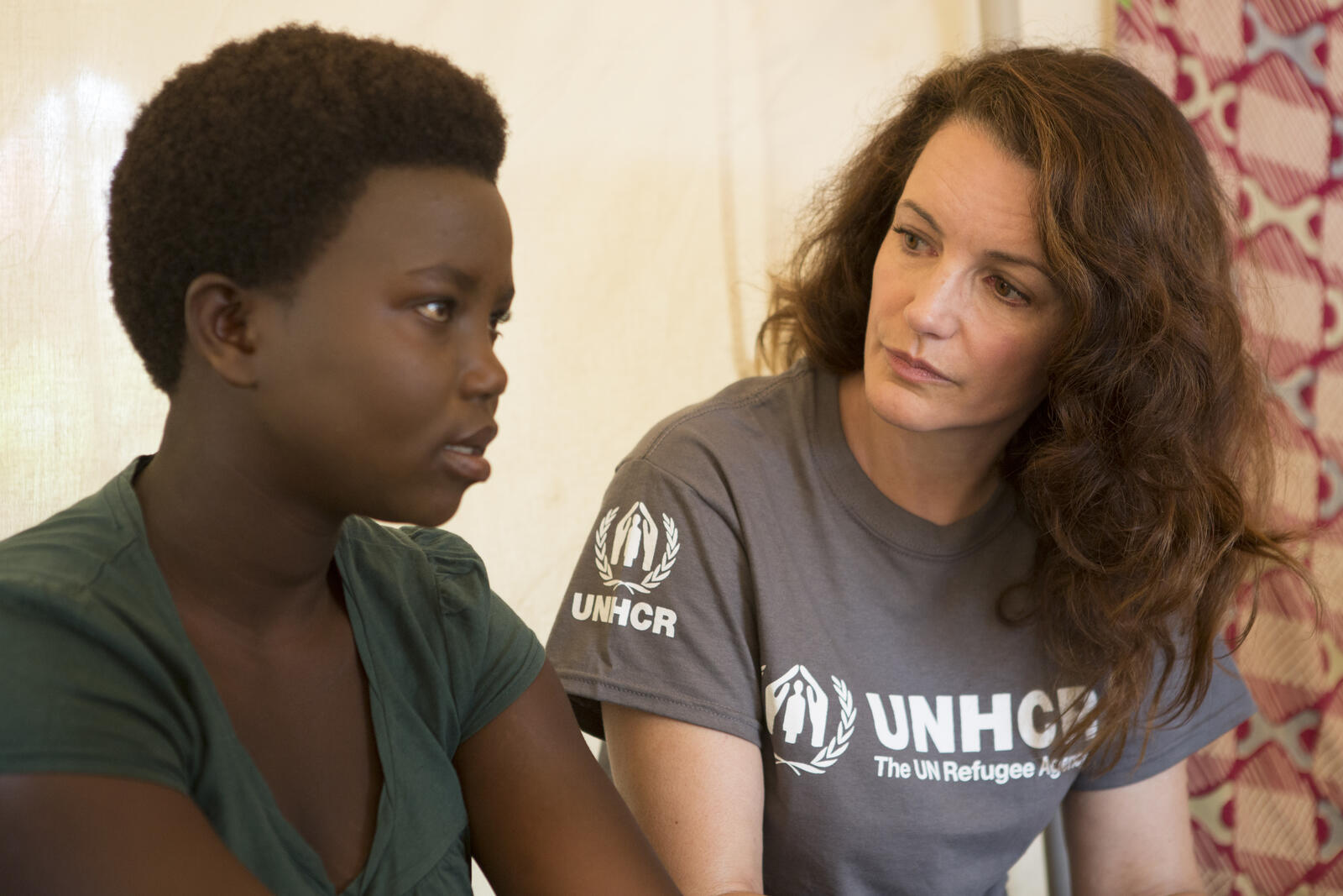Rwanda. UNHCR Goodwill Ambassador Kristin Davis visits refugees
