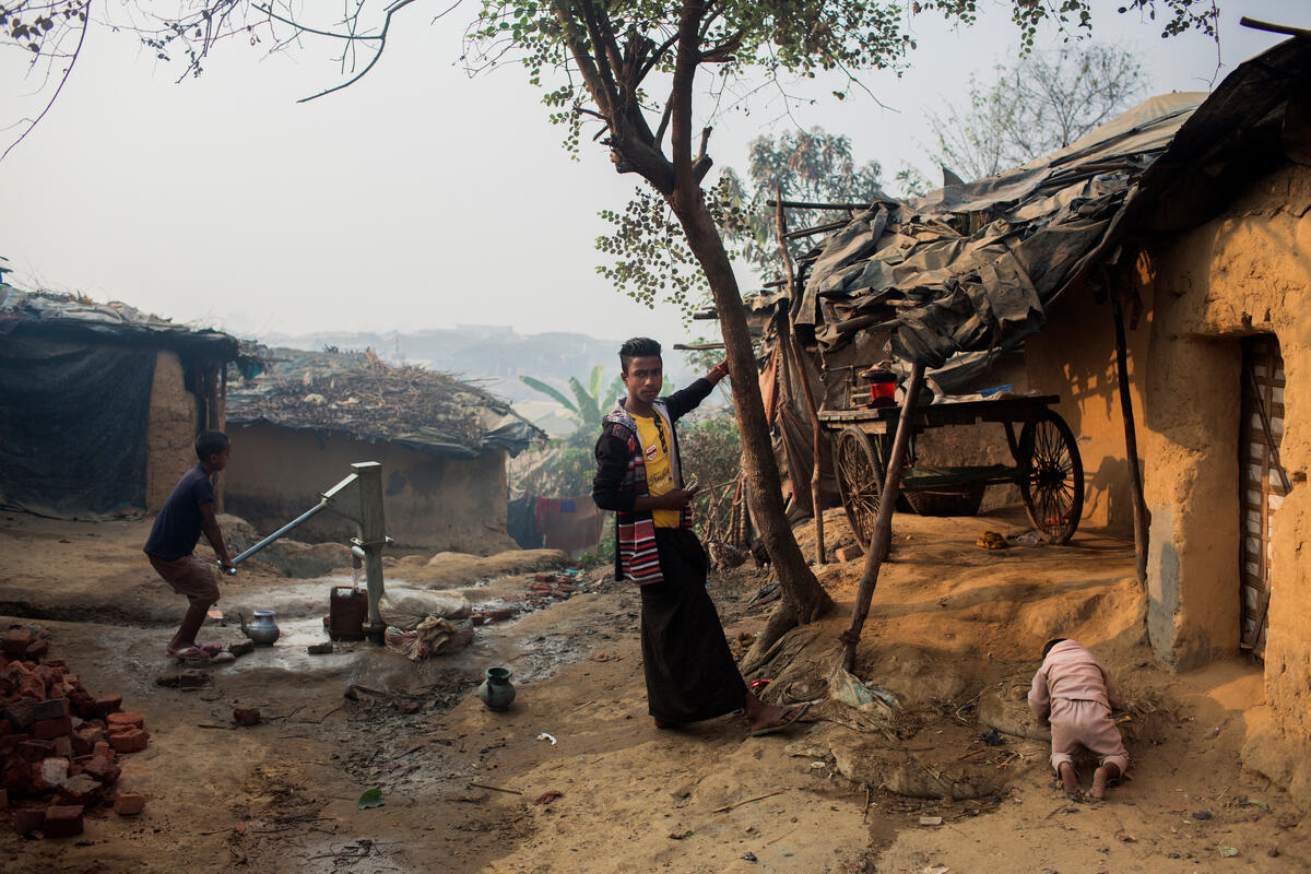 Bangladesh. Rohingya refugees displaced by violence in Myanmar