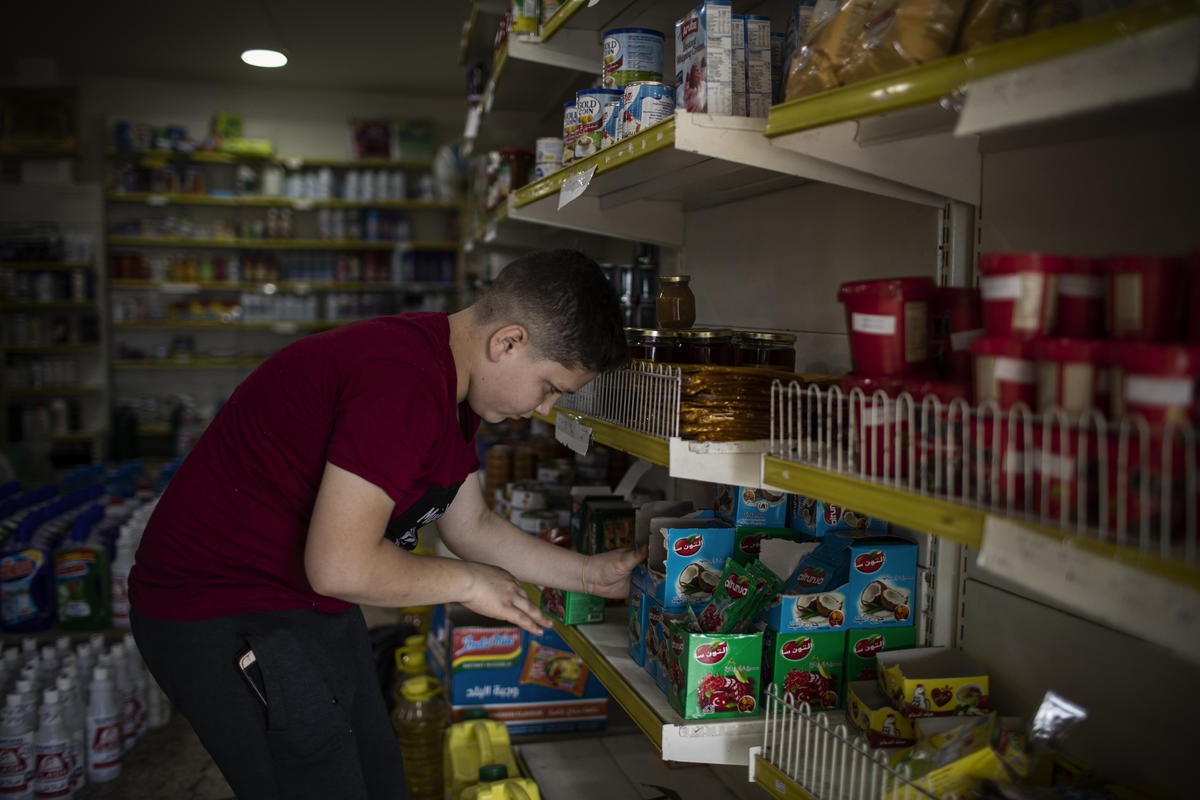 Lebanon. Resettlement of refugees suspended over COVID-19 restrictions