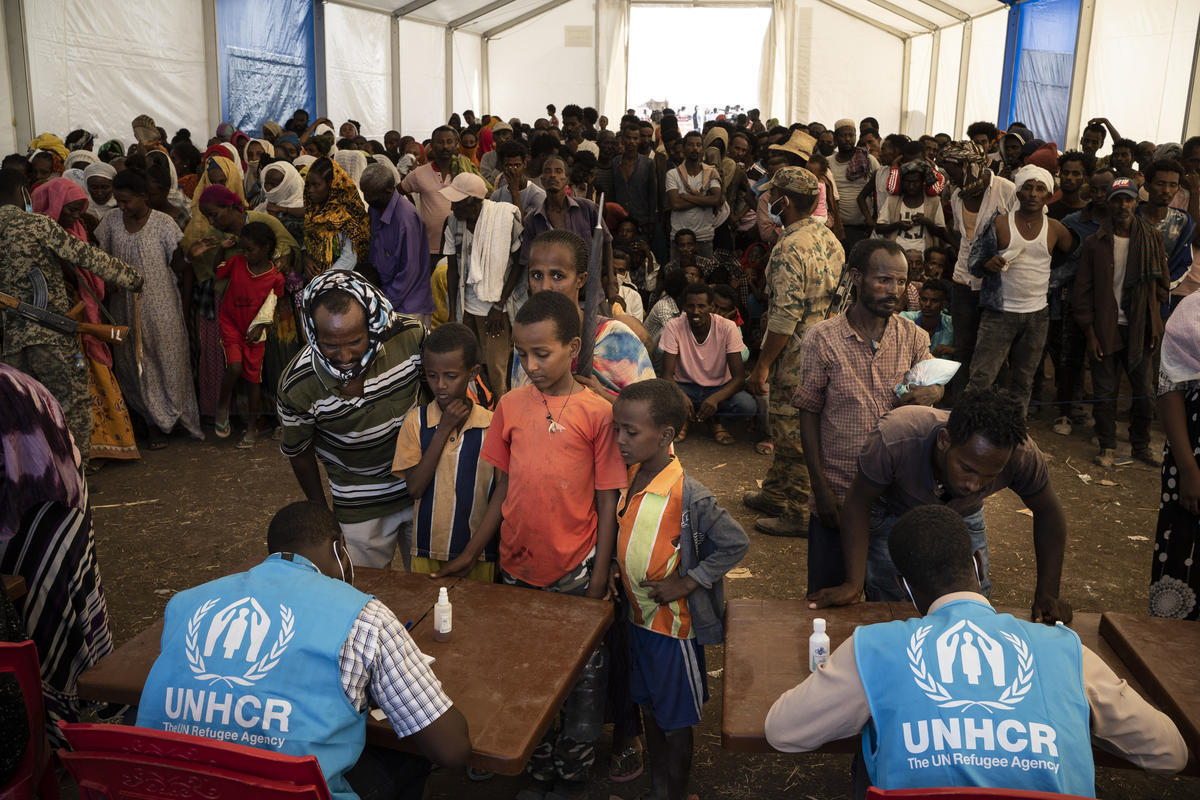 Sudan. Ethiopians fleeing violence in Tigray region receive UNHCR assistance