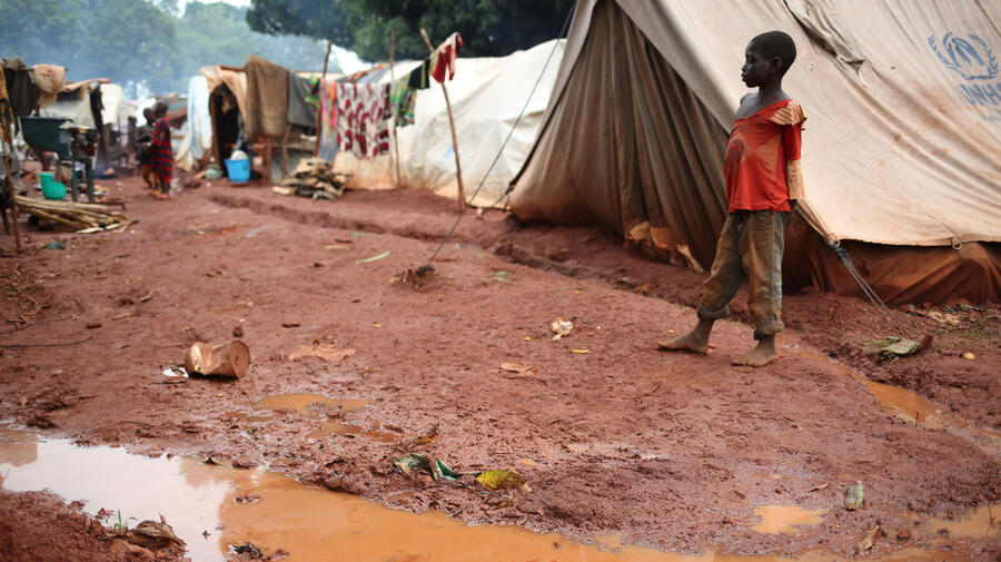 Central African Republic. Surging violence forces people to flee