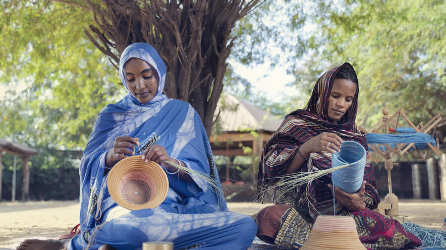 Artisan products made by refugees. UNHCR UN Refugee Agency / MADE51 / unique refugee heritage 