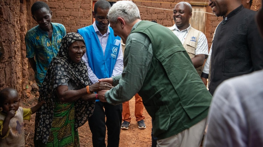 Burundi. UNHCR's Grandi lauds progress in Burundian refugee returns, urges more support