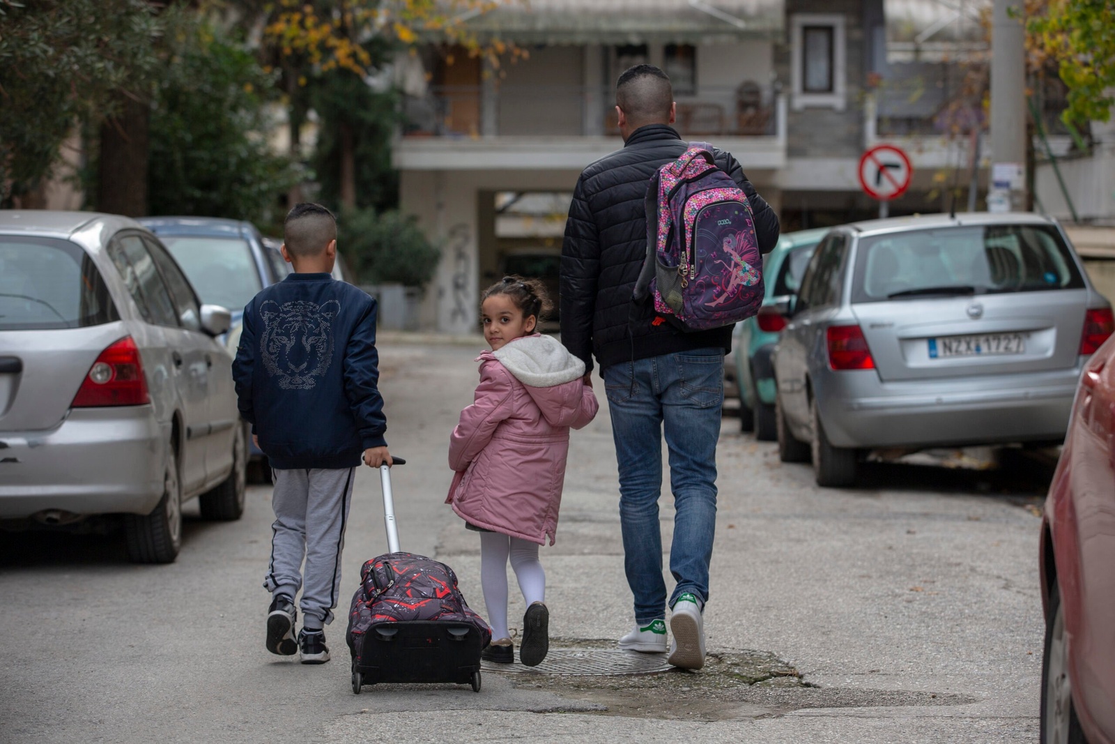 Mounir et Aya, demandeurs d'asile algériens, ont été transférés à Thessalonique, en Grèce. © UNHCR/Yorgos Kyvernitis