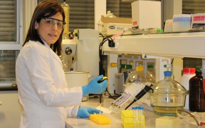 Syrische vluchtelinge start haar nieuwe leven in België met doctoraats-onderzoek in farmaceutica