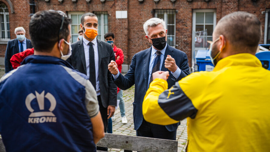 Hoge Commissaris Filippo Grandi op bezoek in het aanmeldcentrum Klein Kasteeltje. © Fedasil/Patricia De Rycke