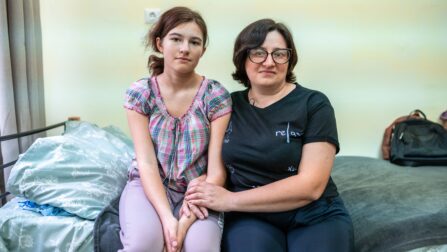 Natalia Artiukh et sa fille sont arrivées en Bulgarie en juin dernier depuis Zaporijia, en Ukraine, avec d'autres membres de leur famille. © HCR/Nikolay Stoykov